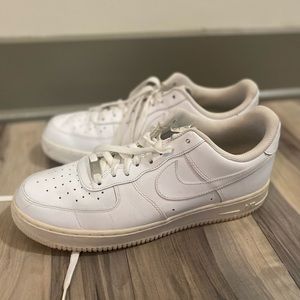 Nike Air Force 1 ‘07 Triple White Size 11